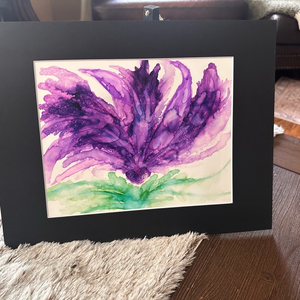 Handcrafted original abstract alcohol ink wall decor purple painting - Picture 4 of 9